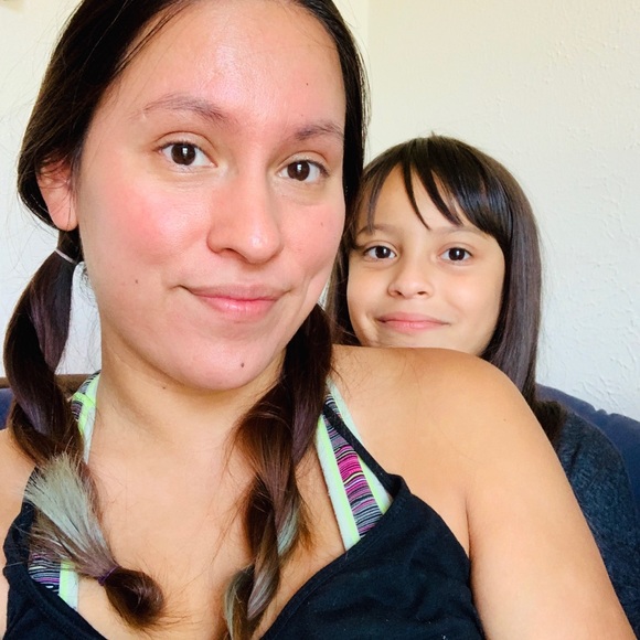 Meet your Posher, Sandi - Picture 1 of 1